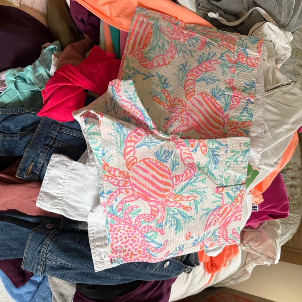 Lilly Pulitzer Pink and Blue Crab Print Shorts